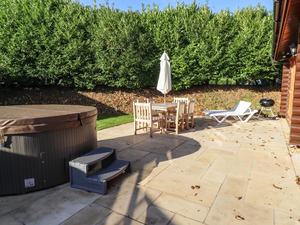 Holly Lodge Oakham Buitenkant foto
